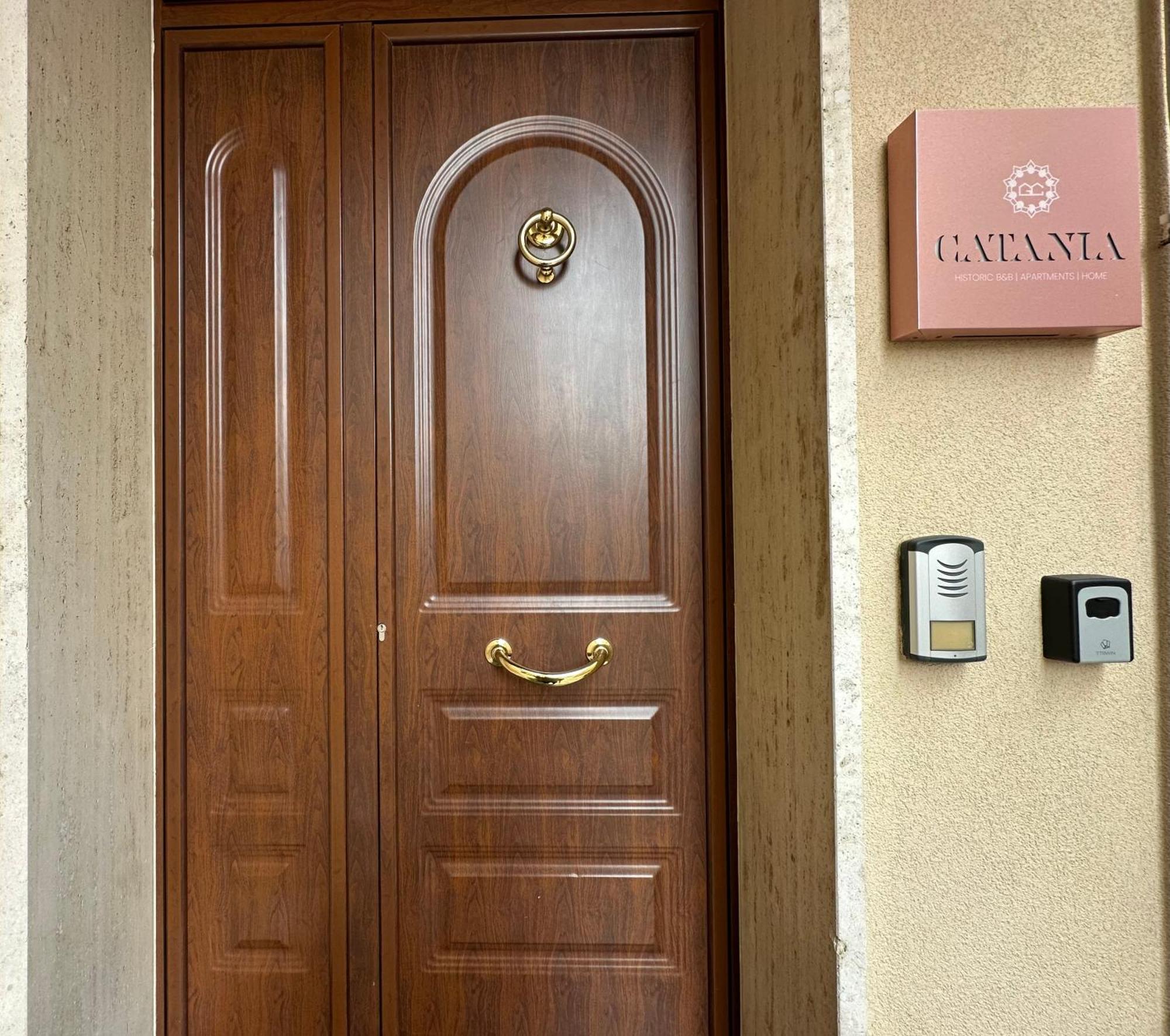 كيارامونتي غولفي Historic B&B Apartments Home المظهر الخارجي الصورة