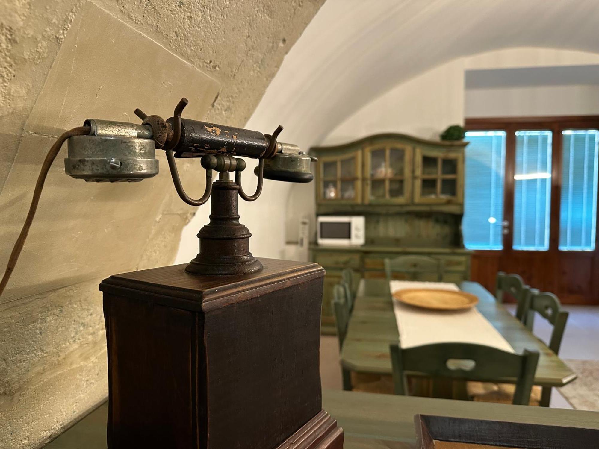 كيارامونتي غولفي Historic B&B Apartments Home المظهر الخارجي الصورة
